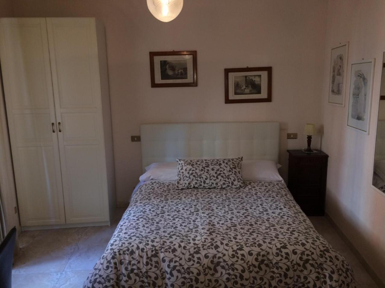 Borgo Antico Santa Lucia Bed & Breakfast Potenza Exterior foto