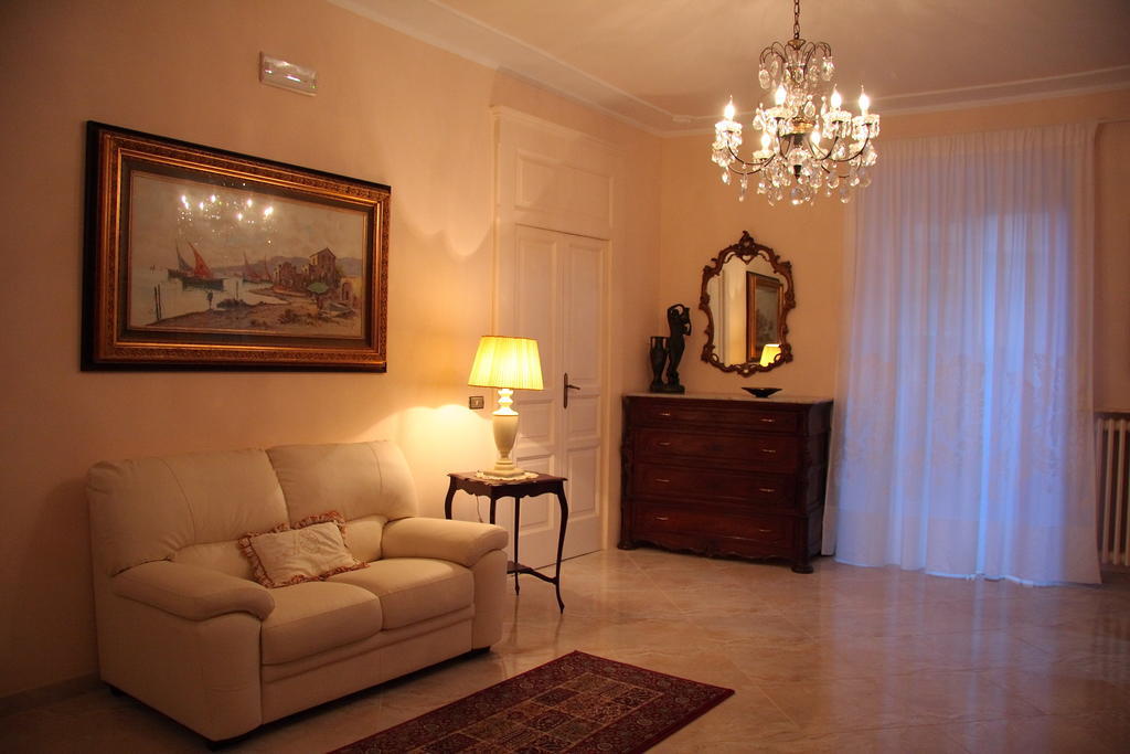 Borgo Antico Santa Lucia Bed & Breakfast Potenza Exterior foto