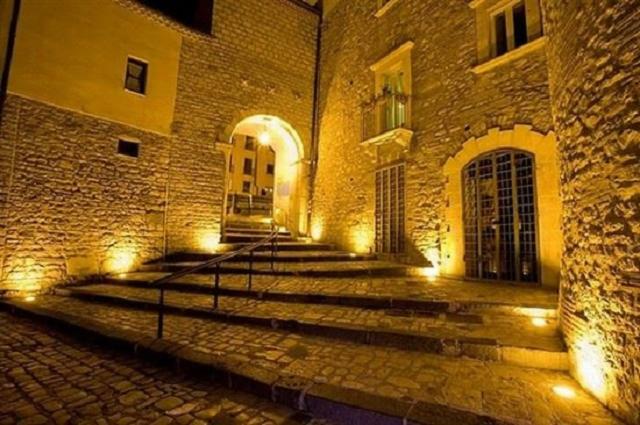 Borgo Antico Santa Lucia Bed & Breakfast Potenza Exterior foto